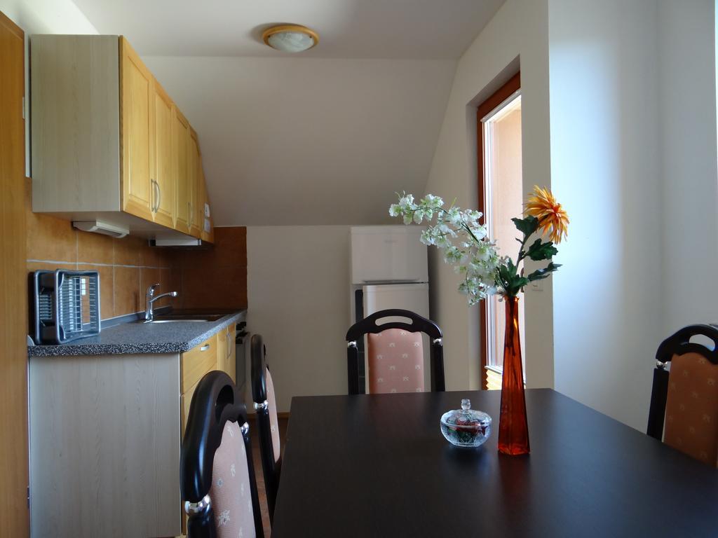 Apartments Trebusak Laze v Tuhinju Εξωτερικό φωτογραφία