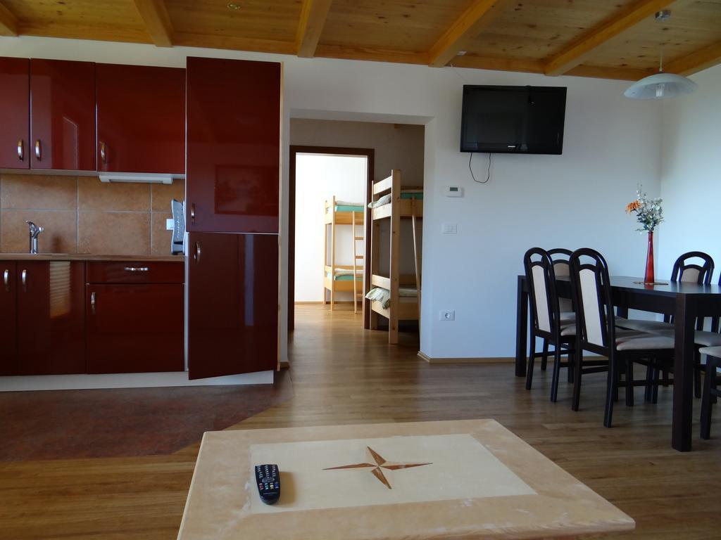 Apartments Trebusak Laze v Tuhinju Εξωτερικό φωτογραφία