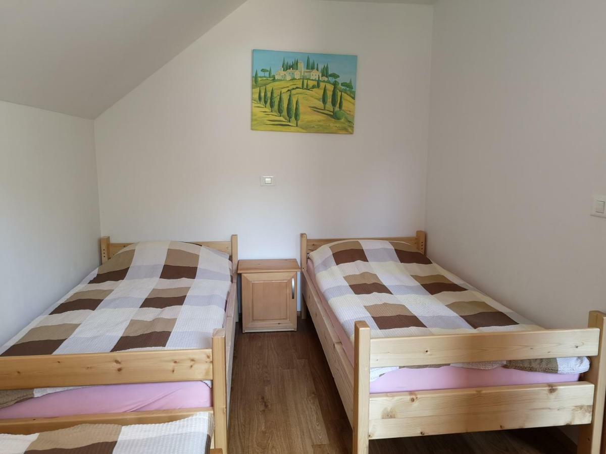 Apartments Trebusak Laze v Tuhinju Εξωτερικό φωτογραφία